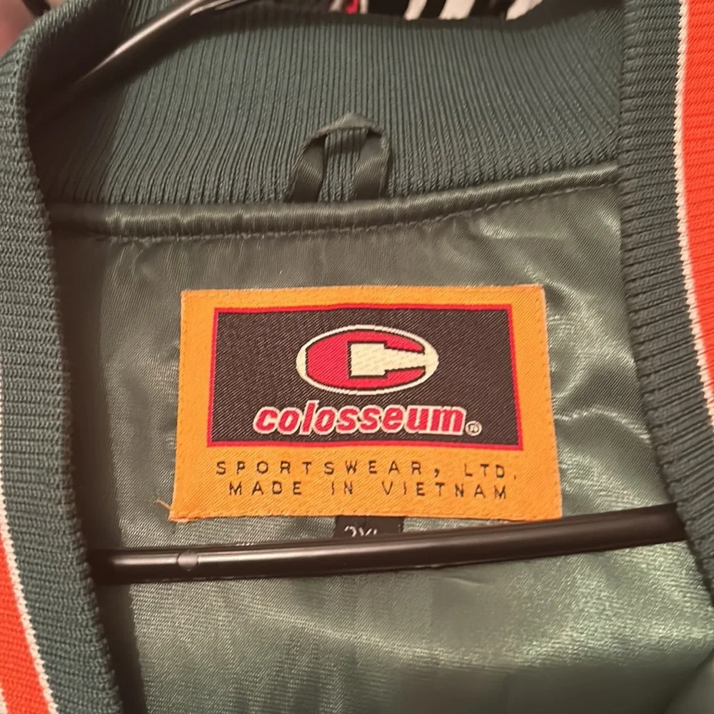 Jacket - Picture 3 of 8